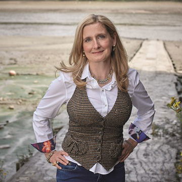 Cressida Cowell