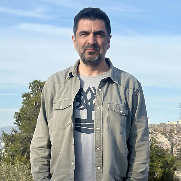 Μάκης Τσίτας - Μεταίχμιο