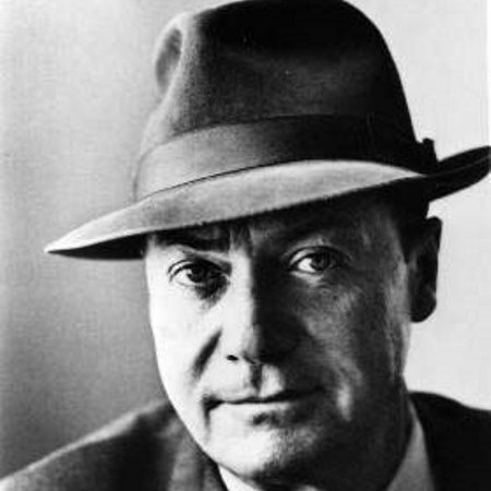 Ross Macdonald