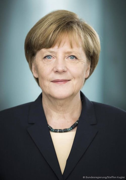 Η Angela Merkel καταγράφει σε ένα βιβλίο την πολιτική της σταδιοδρομία