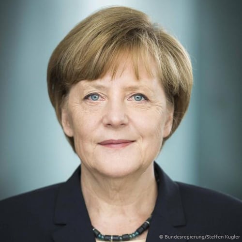 Η Angela Merkel καταγράφει σε ένα βιβλίο την πολιτική της σταδιοδρομία